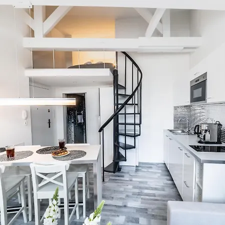 Apartment Zelazna