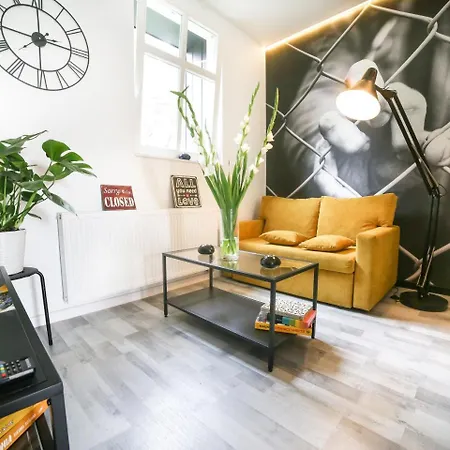 Apartment Zelazna Krakow
