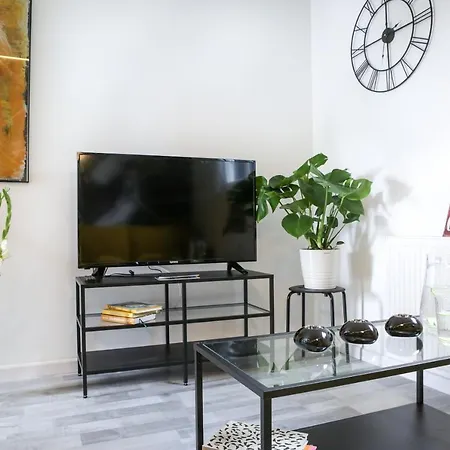Apartment Zelazna Krakow